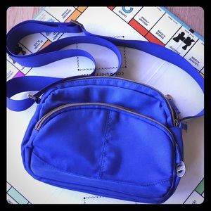 Travelon crossbody bag